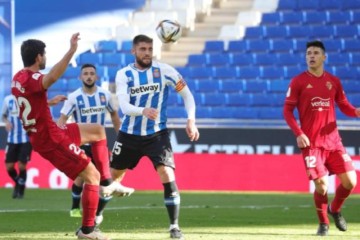 欧冠官方客户端-【国王杯】西班牙人0比2西甲保级队出局 武磊首发